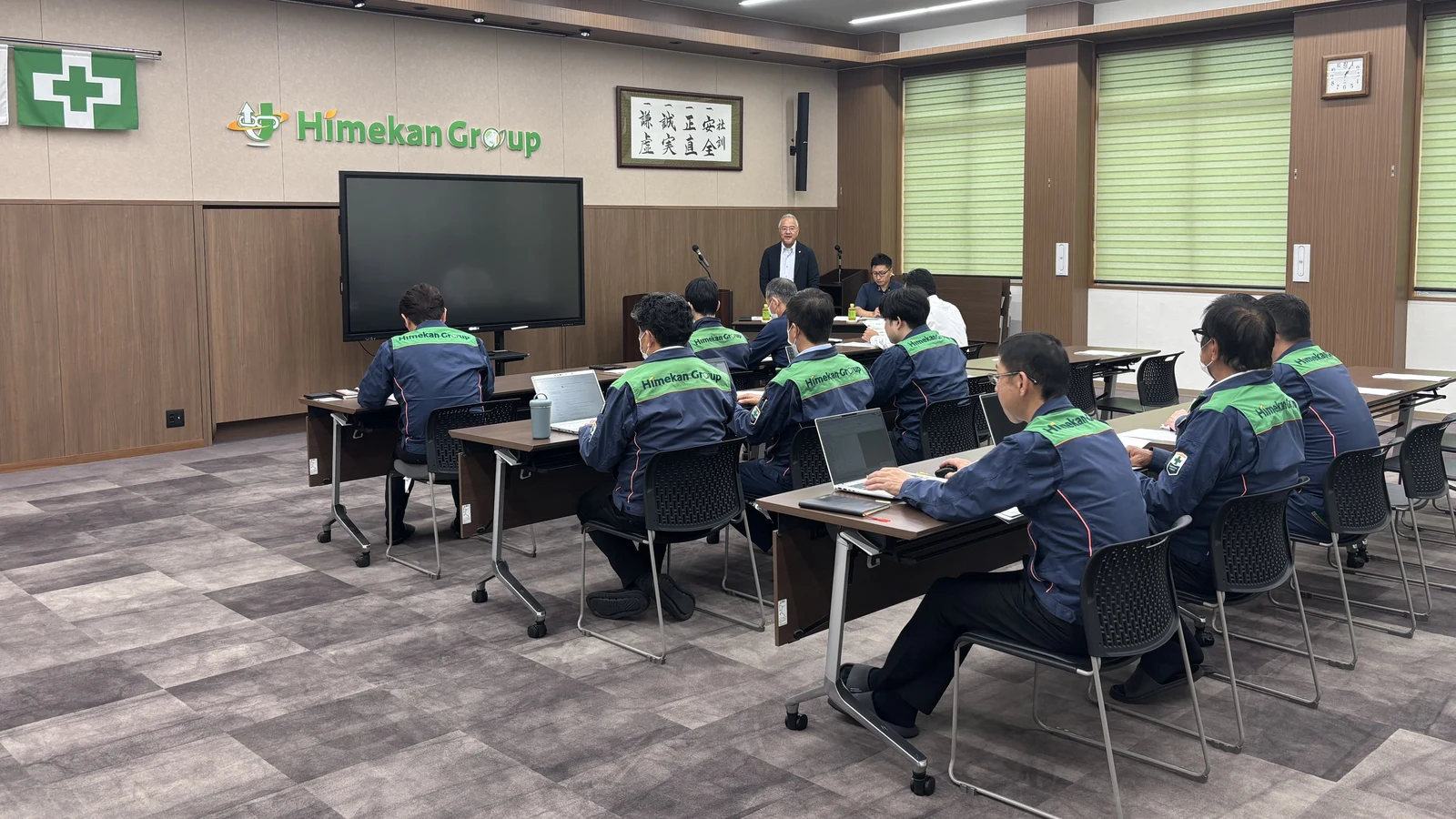 林代表による開会挨拶の様子